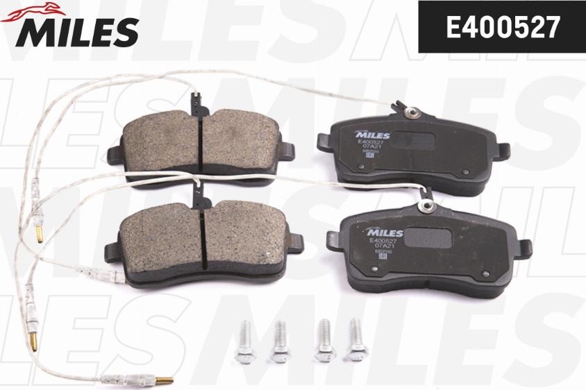 Miles E400527 - Kit de plaquettes de frein, frein à disque cwaw.fr