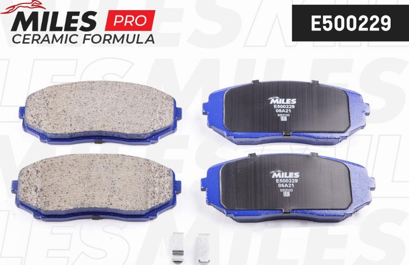 Miles E500229 - Kit de plaquettes de frein, frein à disque cwaw.fr