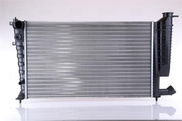 Nissens 61317A - Radiateur, refroidissement du moteur cwaw.fr