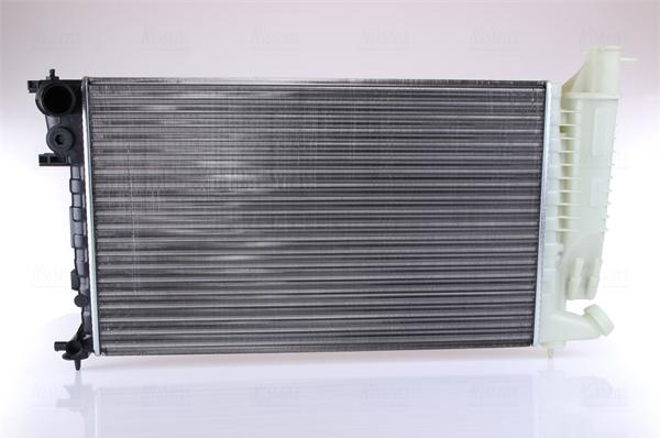 Nissens 61380A - Radiateur, refroidissement du moteur cwaw.fr