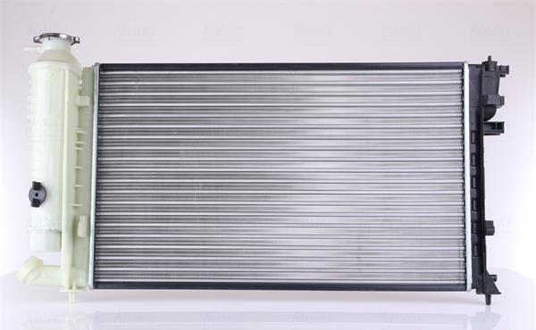 Nissens 61382A - Radiateur, refroidissement du moteur cwaw.fr