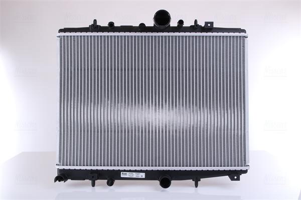 Nissens 63704A - Radiateur, refroidissement du moteur cwaw.fr