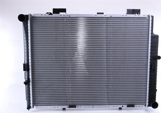 Nissens 62598A - Radiateur, refroidissement du moteur cwaw.fr