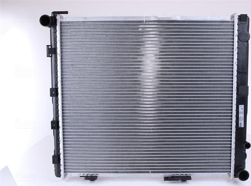 Nissens 62696A - Radiateur, refroidissement du moteur cwaw.fr