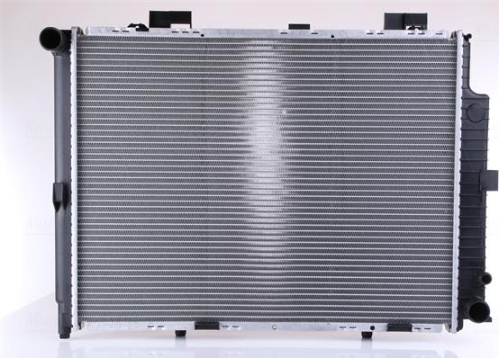 Nissens 62692A - Radiateur, refroidissement du moteur cwaw.fr