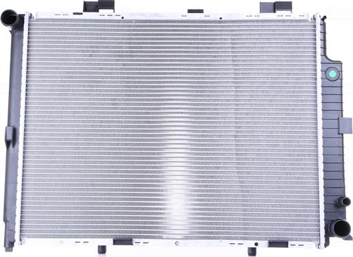 Nissens 62689A - Radiateur, refroidissement du moteur cwaw.fr