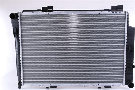 Nissens 62752A - Radiateur, refroidissement du moteur cwaw.fr