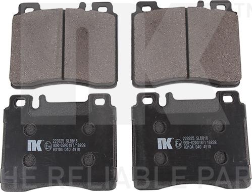 NK 223325 - Kit de plaquettes de frein, frein à disque cwaw.fr