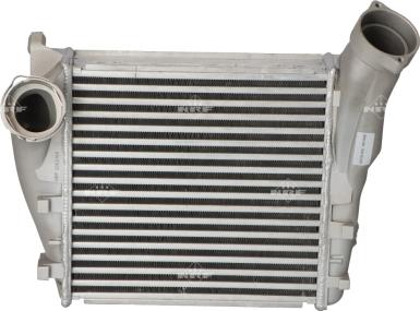 NRF 30782 - Intercooler, échangeur cwaw.fr