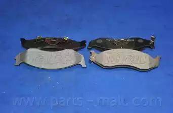 Parts-Mall PKB-010 - Kit de plaquettes de frein, frein à disque cwaw.fr