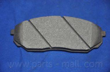 Parts-Mall PKB-E20 - Kit de plaquettes de frein, frein à disque cwaw.fr