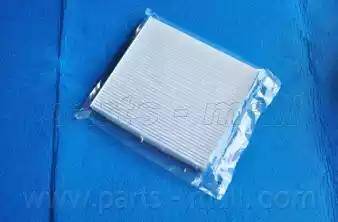 Parts-Mall PMY-011 - Filtre, air de l'habitacle cwaw.fr