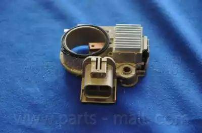 Parts-Mall PXPBA-023 - Régulateur d'alternateur cwaw.fr