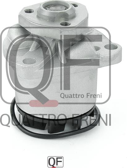 Quattro Freni QF05A00069 - Pompe à eau cwaw.fr