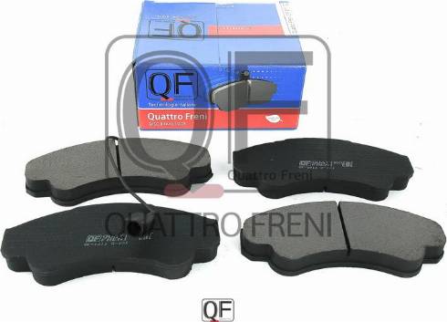 Quattro Freni QF81120 - Kit de plaquettes de frein, frein à disque cwaw.fr