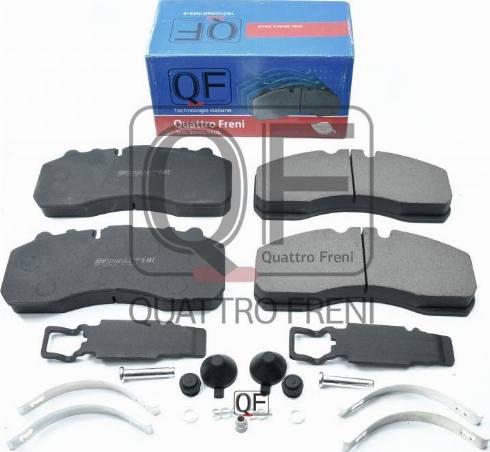 Quattro Freni QF70250 - Kit de plaquettes de frein, frein à disque cwaw.fr