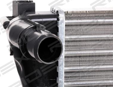 RIDEX 470R0533 - Radiateur, refroidissement du moteur cwaw.fr