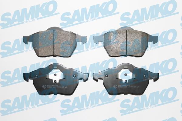 Samko 5SP669 - Kit de plaquettes de frein, frein à disque cwaw.fr