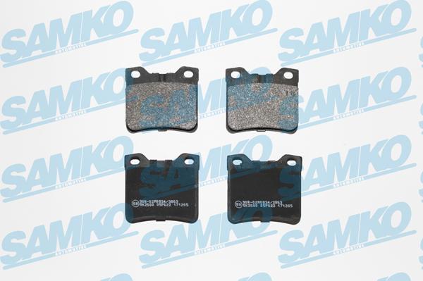 Samko 5SP622 - Kit de plaquettes de frein, frein à disque cwaw.fr