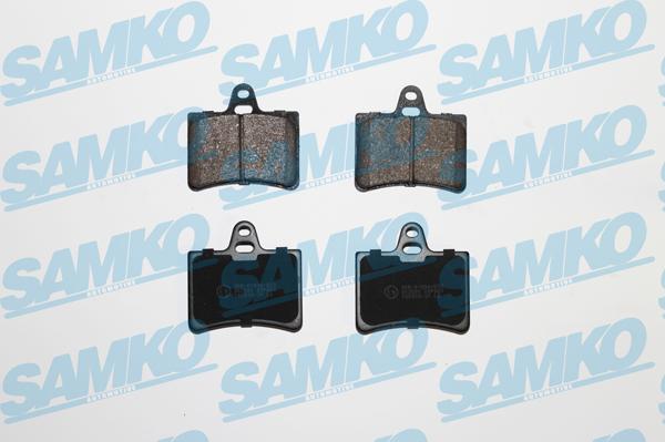 Samko 5SP800 - Kit de plaquettes de frein, frein à disque cwaw.fr