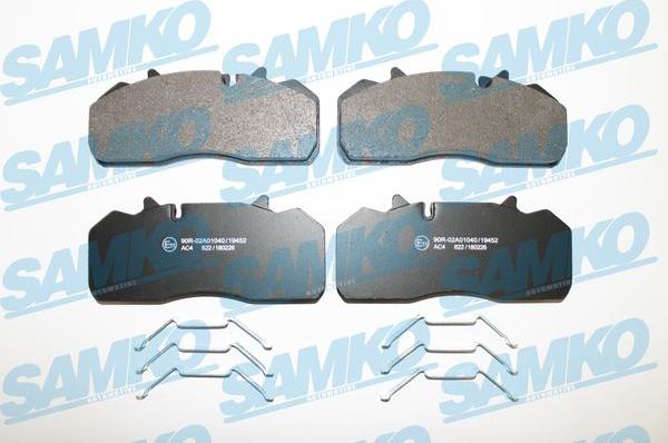 Samko 5SP822 - Kit de plaquettes de frein, frein à disque cwaw.fr