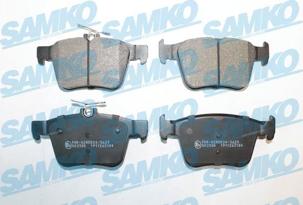 Samko 5SP2104 - Kit de plaquettes de frein, frein à disque cwaw.fr