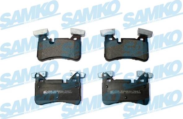 Samko 5SP2300 - Kit de plaquettes de frein, frein à disque cwaw.fr