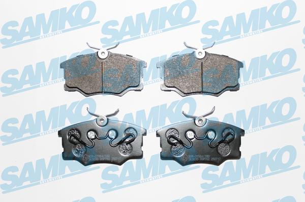 Samko 5SP762 - Kit de plaquettes de frein, frein à disque cwaw.fr