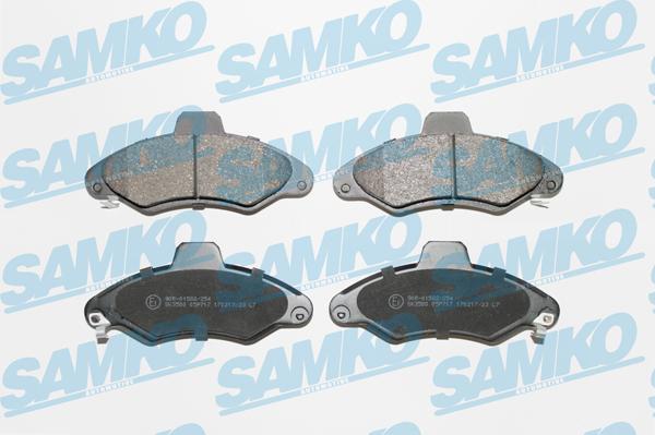 Samko 5SP717 - Kit de plaquettes de frein, frein à disque cwaw.fr