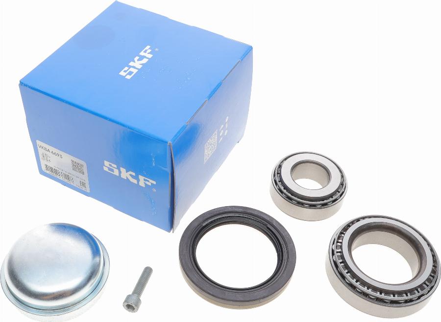 SKF VKBA 6693 - Kit de roulements de roue cwaw.fr