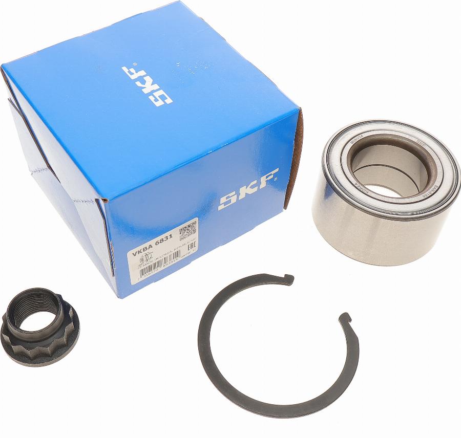 SKF VKBA 6831 - Kit de roulements de roue cwaw.fr