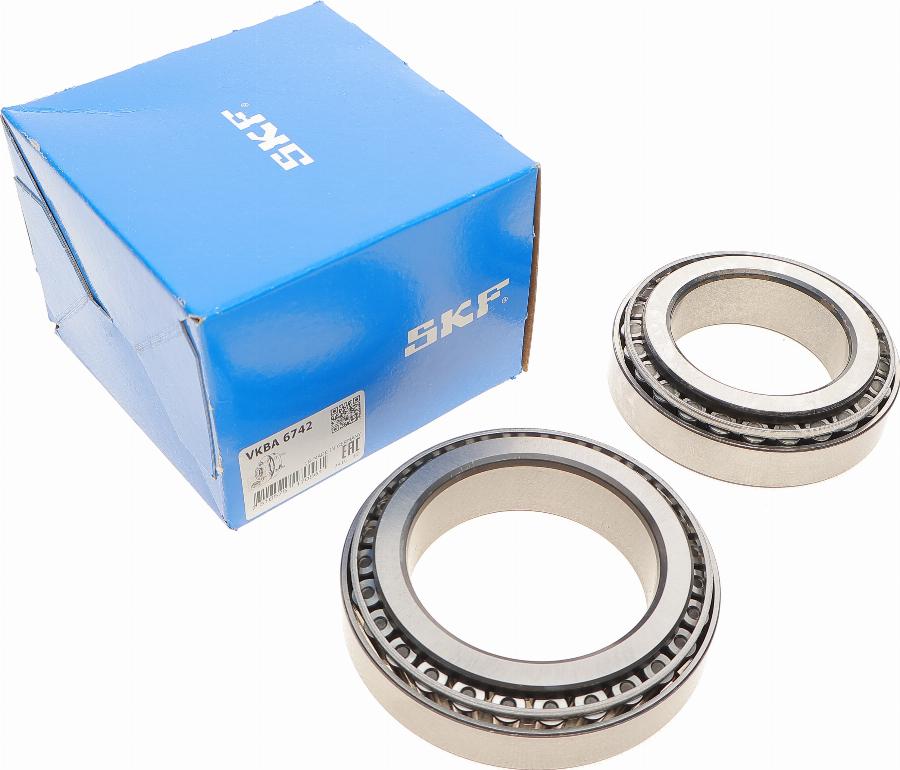 SKF VKBA 6742 - Kit de roulements de roue cwaw.fr