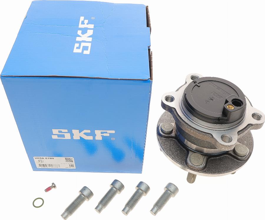 SKF VKBA 6789 - Kit de roulements de roue cwaw.fr