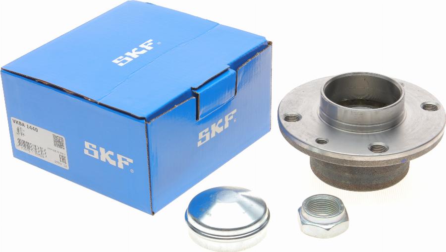 SKF VKBA 1440 - Kit de roulements de roue cwaw.fr