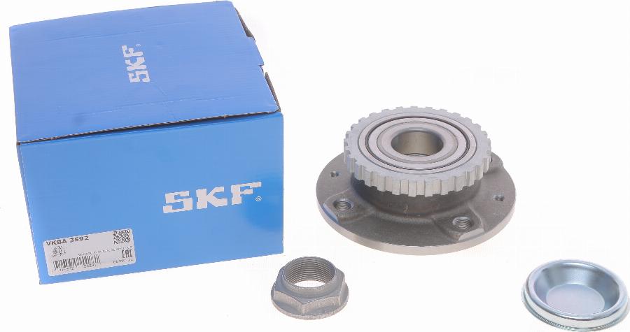 SKF VKBA 3592 - Kit de roulements de roue cwaw.fr