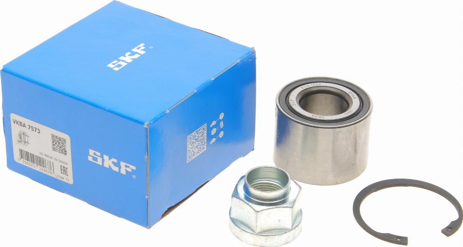 SKF VKBA 7573 - Kit de roulements de roue cwaw.fr