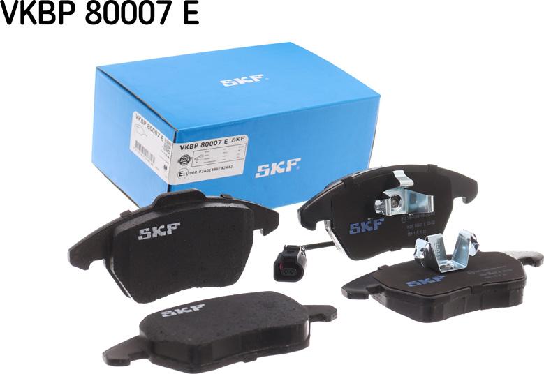 SKF VKBP 80007 E - Kit de plaquettes de frein, frein à disque cwaw.fr