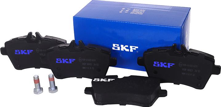 SKF VKBP 80323 - Kit de plaquettes de frein, frein à disque cwaw.fr