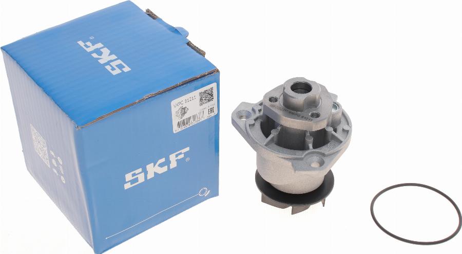 SKF VKPC 81211 - Pompe à eau cwaw.fr