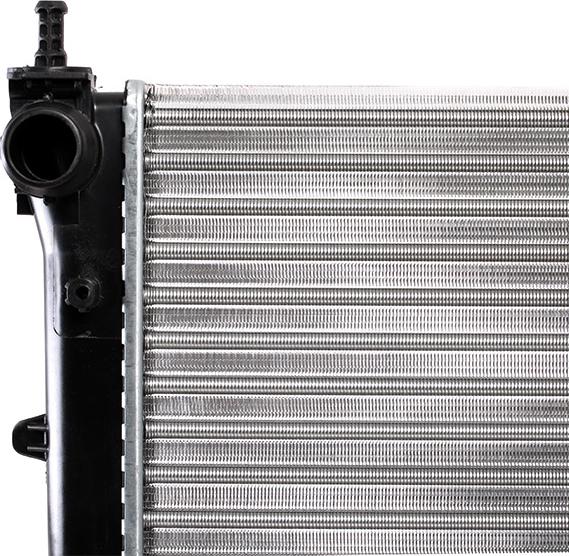 Stark SKRD-0120532 - Radiateur, refroidissement du moteur cwaw.fr