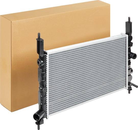 Stark SKRD-0120192 - Radiateur, refroidissement du moteur cwaw.fr