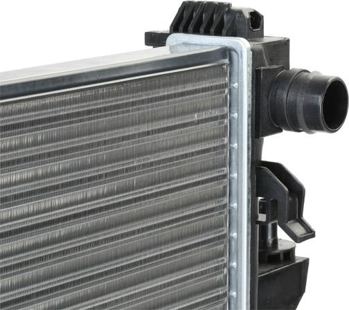 Stark SKRD-0120215 - Radiateur, refroidissement du moteur cwaw.fr