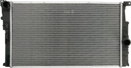 Thermotec D7B056TT - Radiateur, refroidissement du moteur cwaw.fr