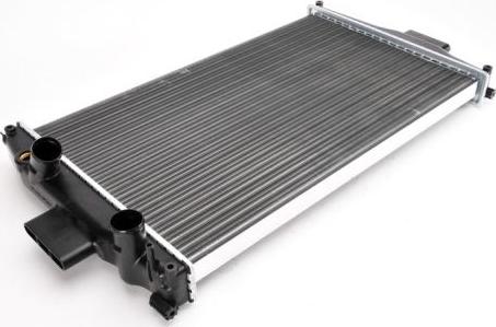 Thermotec D7F028TT - Radiateur, refroidissement du moteur cwaw.fr