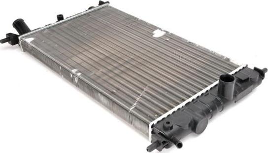 Thermotec D7X012TT - Radiateur, refroidissement du moteur cwaw.fr