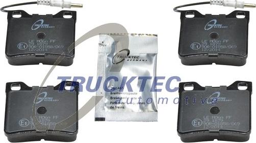 Trucktec Automotive 02.35.145 - Kit de plaquettes de frein, frein à disque cwaw.fr