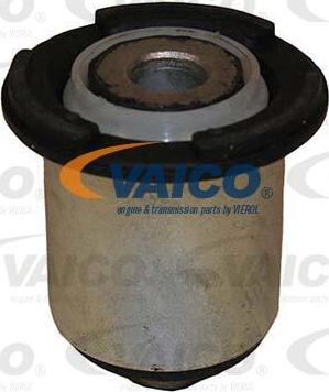 VAICO V46-1250 - Suspension, corps de l'essieu cwaw.fr