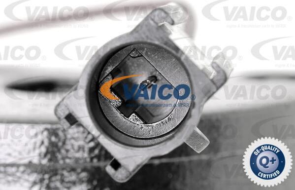 VAICO V42-0093 - Kit de plaquettes de frein, frein à disque cwaw.fr