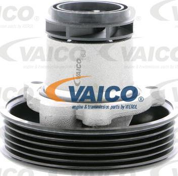 VAICO V10-50069 - Pompe à eau cwaw.fr