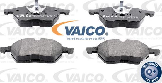 VAICO V10-8130 - Kit de plaquettes de frein, frein à disque cwaw.fr